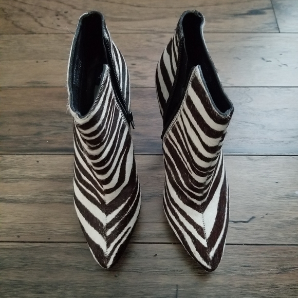 Steve Madden Mohair Zibra Print Platform Ankle Boots Survey Size 7 M - Picture 4 of 12